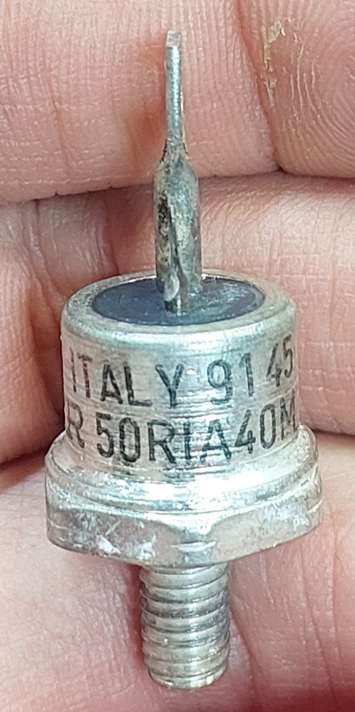 تریستور IR 50RIA40M
